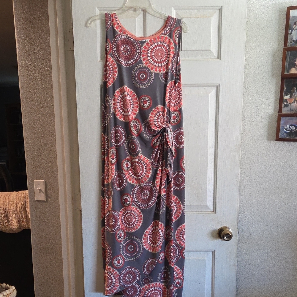 Robbie Bee Coral and Gray Dress